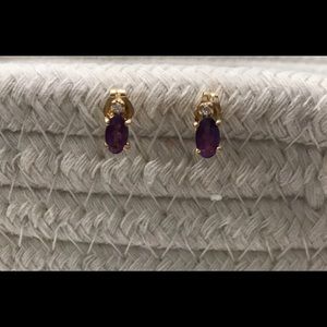 Purple amethyst and diamond earrings in 14kt gold